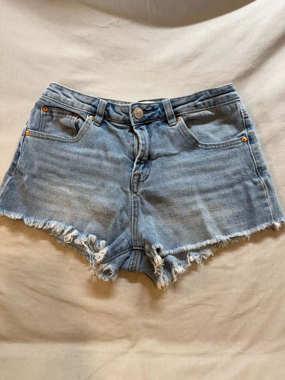 Almost Famous Raw Hem Denim Shorts Size 5